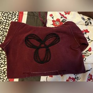 TNA xs sweater no longer fits me great condition